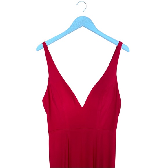 Mac Duggal Red Evening Gown NWT - Size 12, Slit & V-Neck - Picture 4 of 6